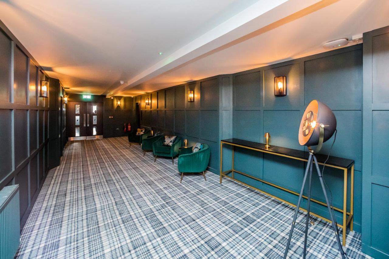 Stay Hotel Huddersfield Eksteriør bilde